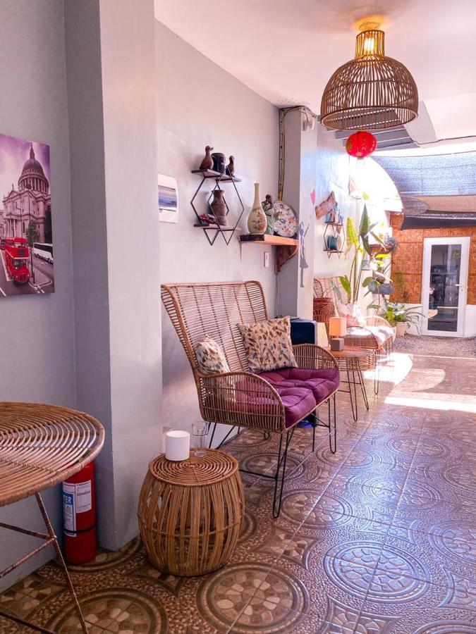 Bella'S Guest House Pooc Bagian luar foto