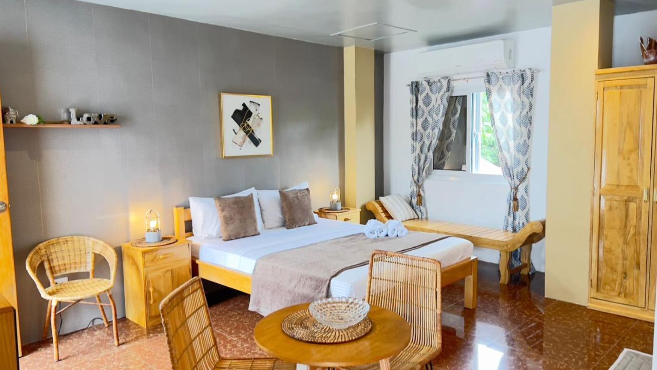 Bella'S Guest House Pooc Bagian luar foto
